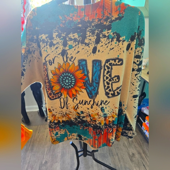 Sweaters - Colorful Graphic Women's Sweater